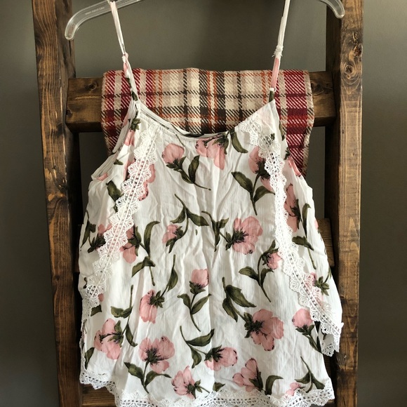 Tank top - Picture 1 of 2